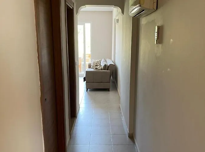 Apart-hotel Highlife 3*