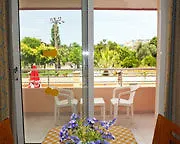 Highlife Aparthotel 3*