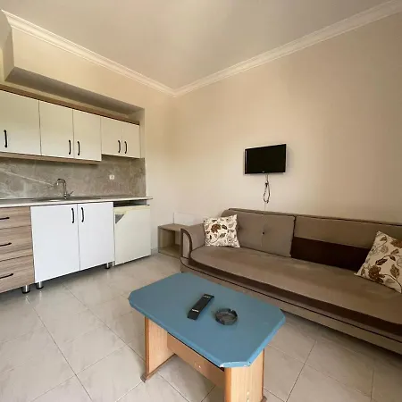 Highlife מלון דירות מרמריס