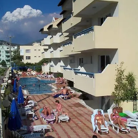 Aparthotel Highlife