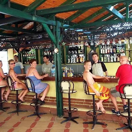 Highlife מלון דירות מרמריס