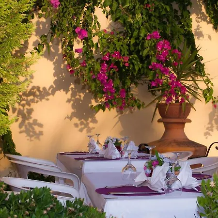 מלון דירות Highlife מרמריס