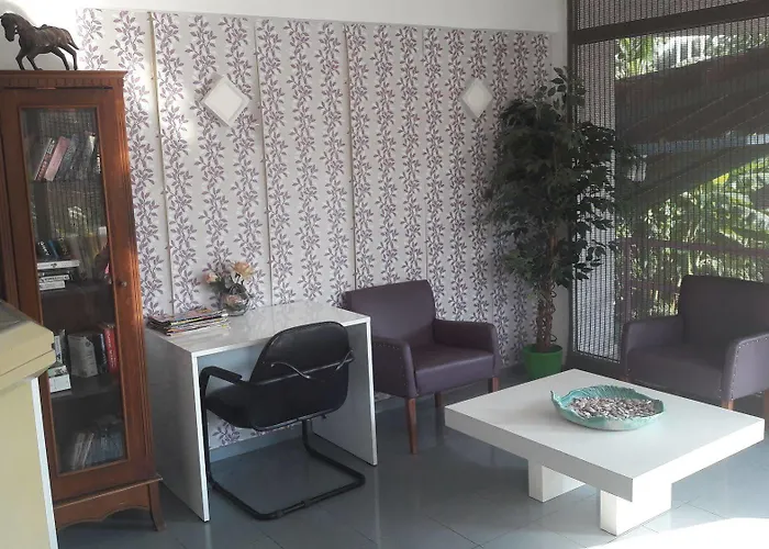 Aparthotel Highlife 3*