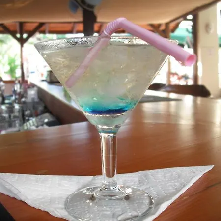 Highlife Ξενοδοχείο με διαμερίσματα Μαρμαρίς